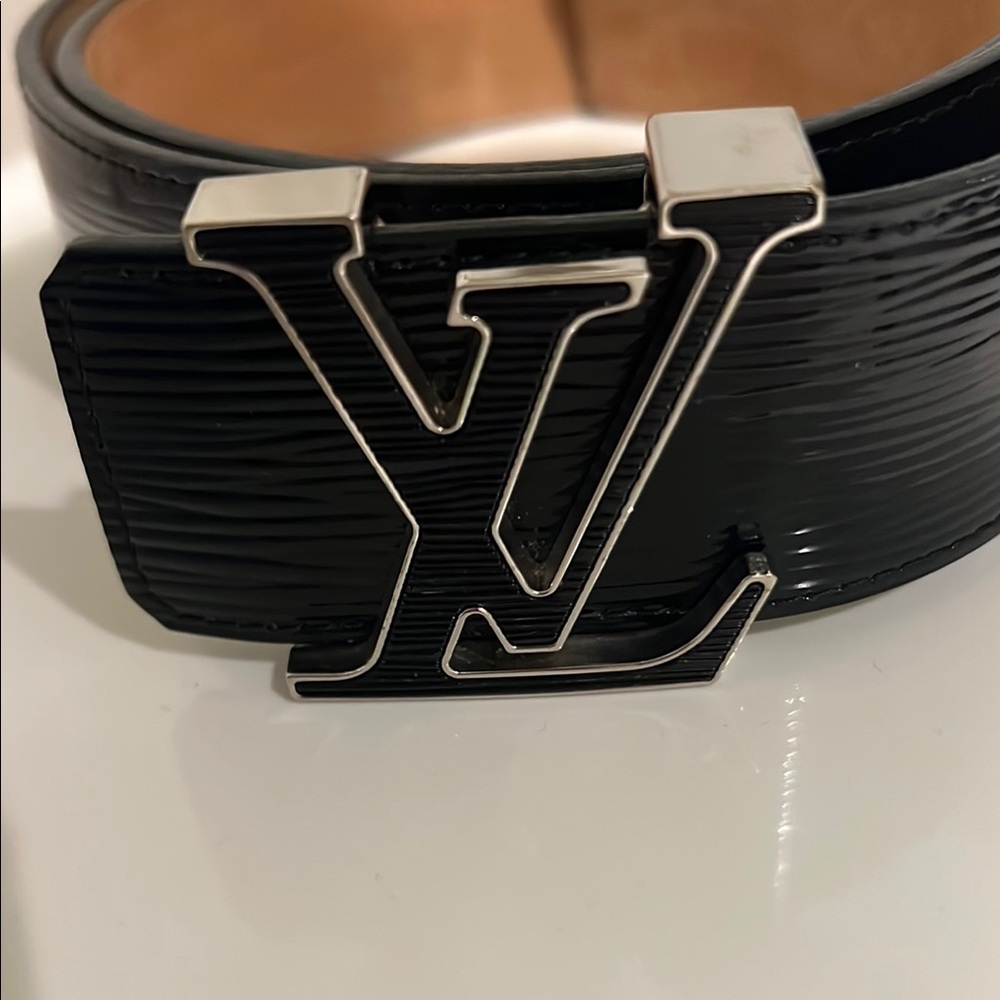 Louis Vuitton Black Leather Belt